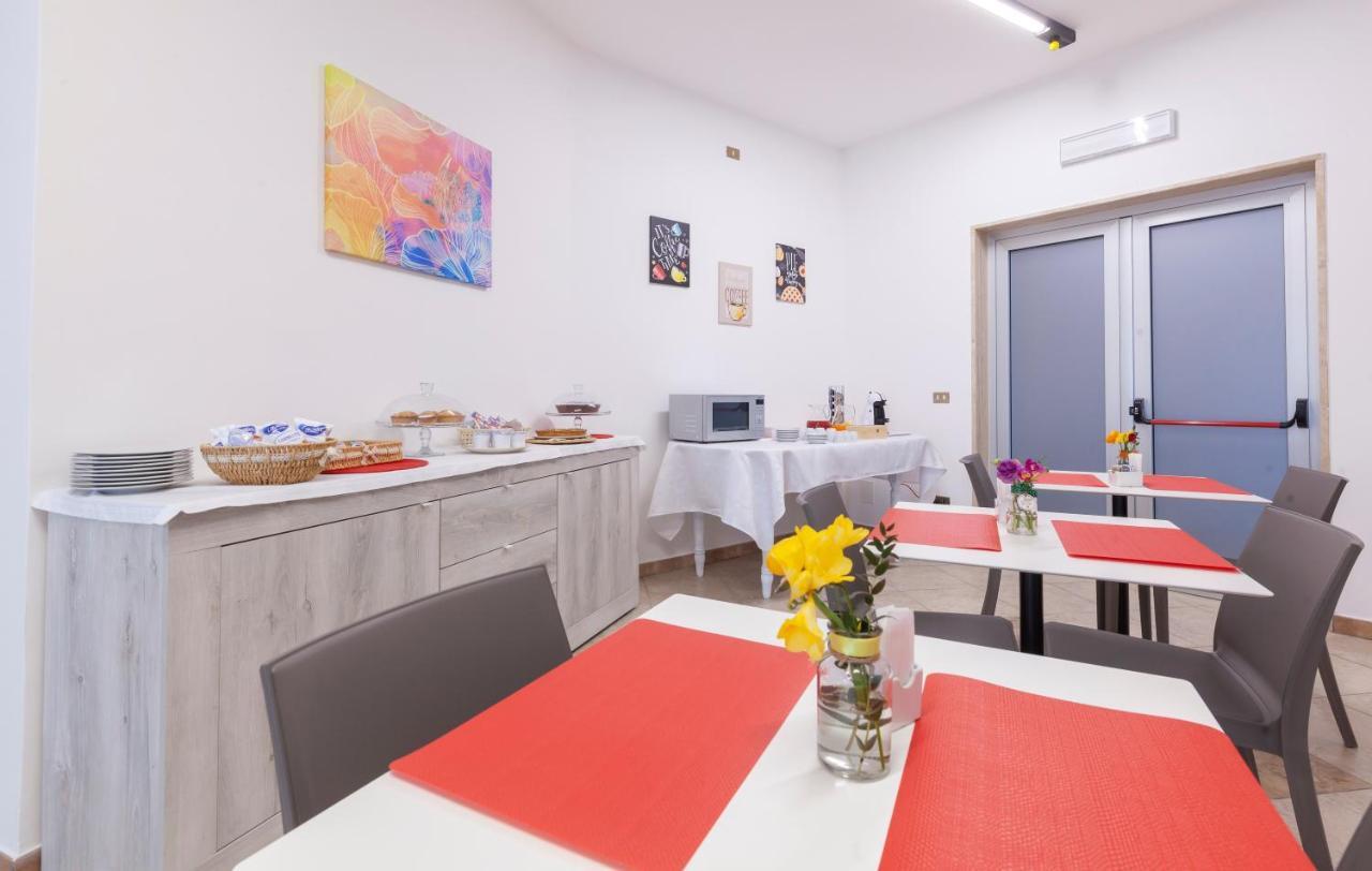 Lupomonaco Rooms Veglie Ngoại thất bức ảnh